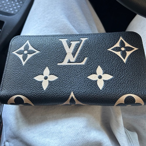 ルイヴィトン モノグラム